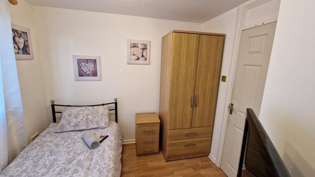 Shergold House Swindon Ngoại thất bức ảnh